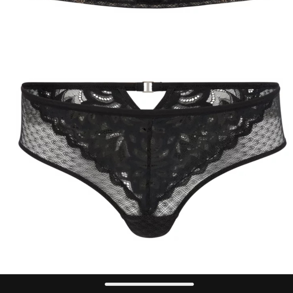 Adore Me Black Lace Women's Panty